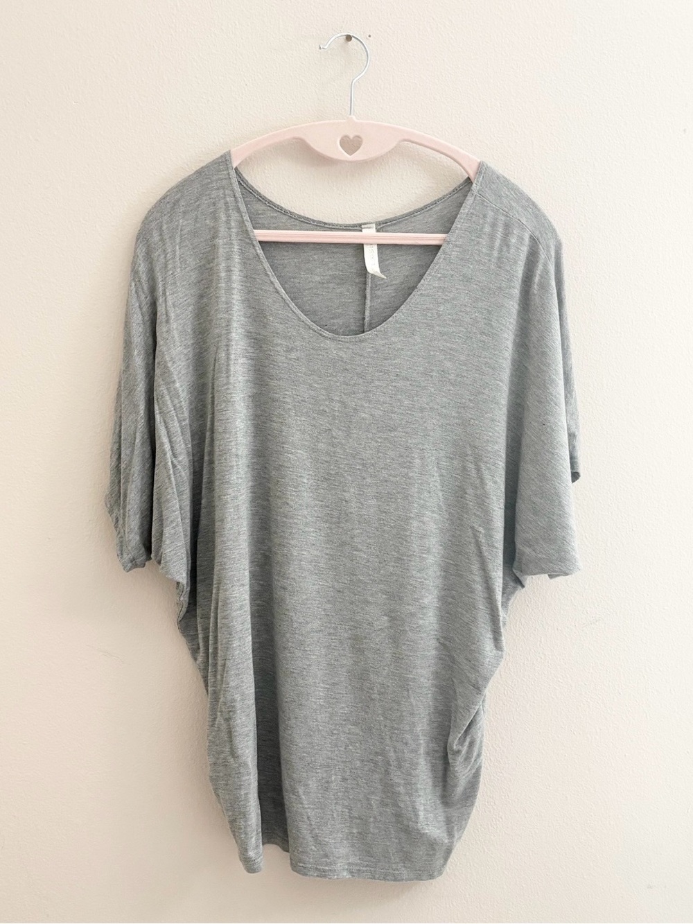 5/$15 🩷 Lyss Loo Gray Women's Scoop Neck Dolman Sleeve Top
